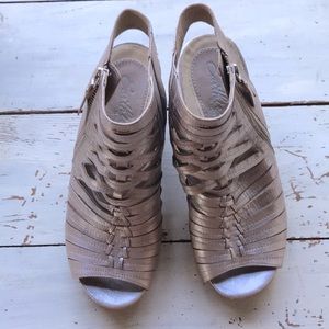 Earthies Cage Sandals